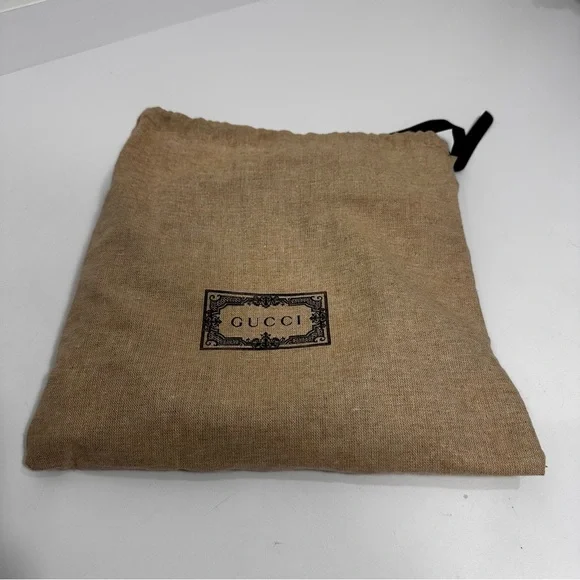 Gucci Taupe Belt with Gold Buckle - Picture 9 of 9